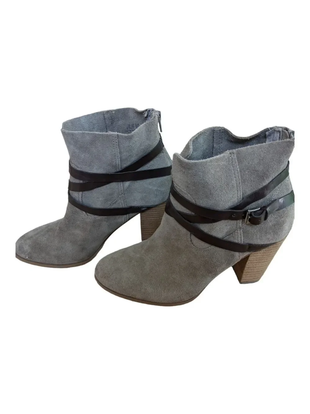𝅺Carlos Santana size 8.5 suede Heeled Ankle booties Straps